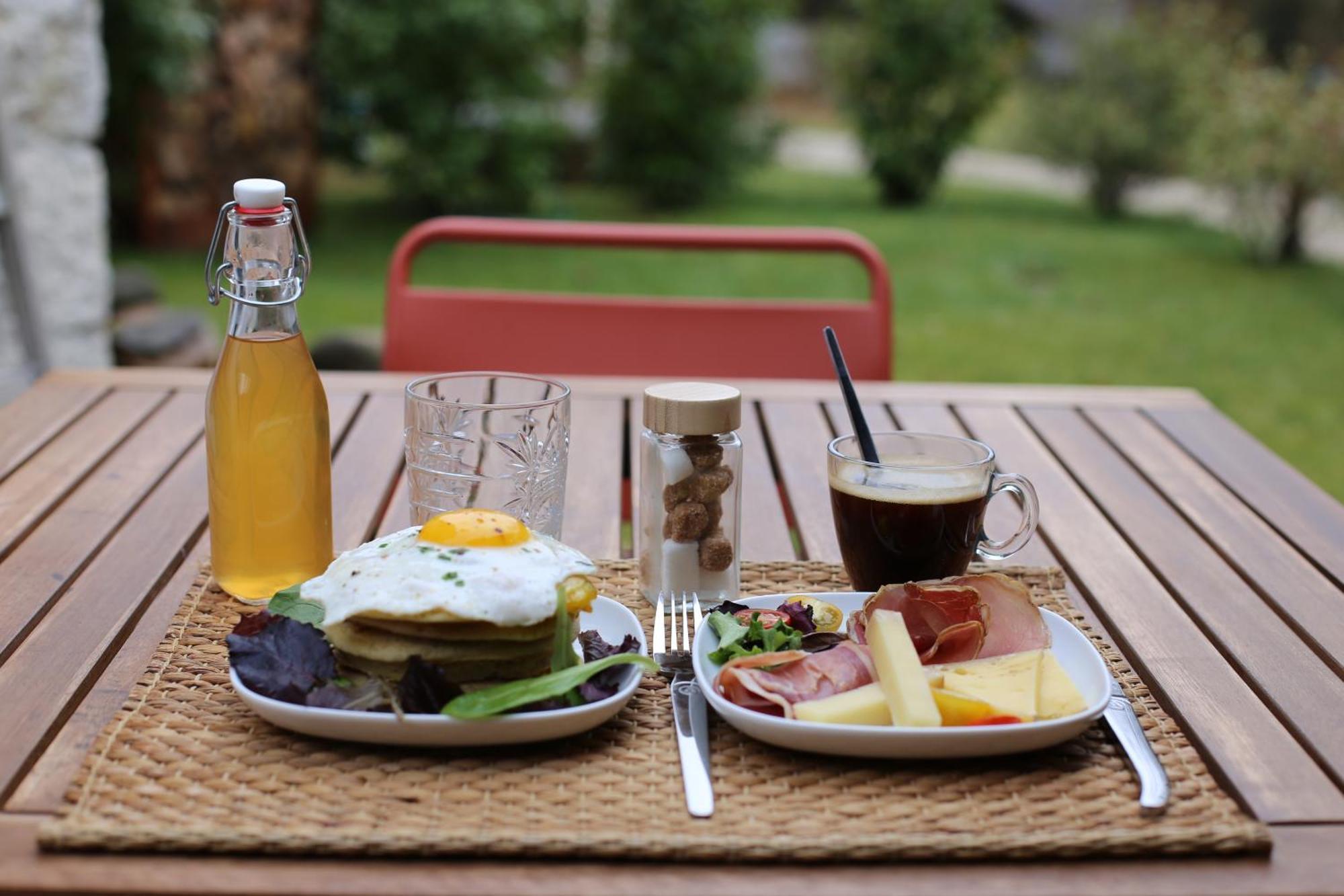 Domaine Des Moulins - La Tour Et Son Spa - Petit Dejeuner En Option Villy-le-Bouveret Εξωτερικό φωτογραφία