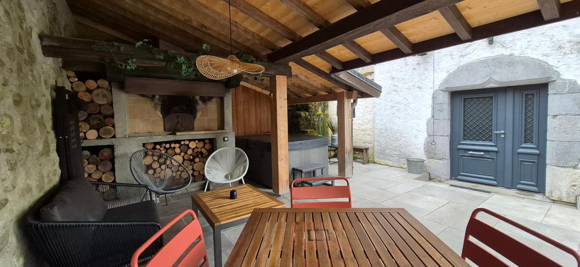 Domaine Des Moulins - La Tour Et Son Spa - Petit Dejeuner En Option Villy-le-Bouveret Εξωτερικό φωτογραφία